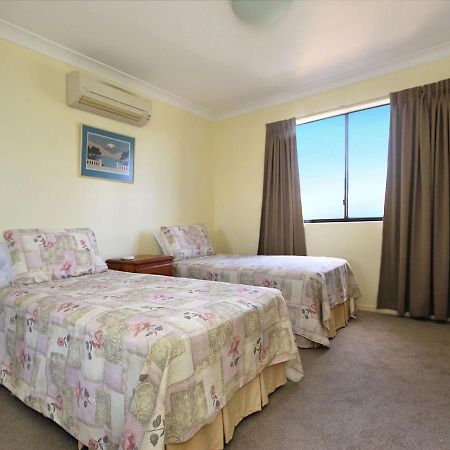 Coral Sands Apartment 201 Bargara Buitenkant foto